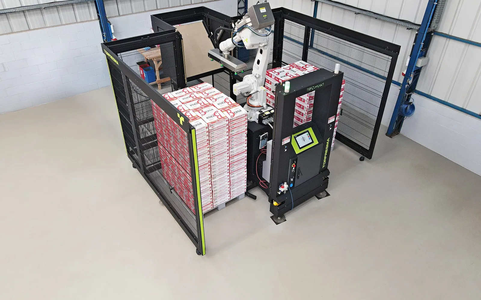 TRF robotic palletizing equipment for manufacturers in the Lenexa, KS area.